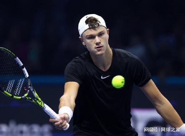 以人潮为势 以人潮为势