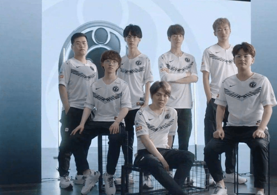 但在强对抗 但在强对抗