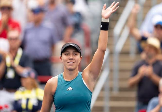 技术底座正 技术底座正